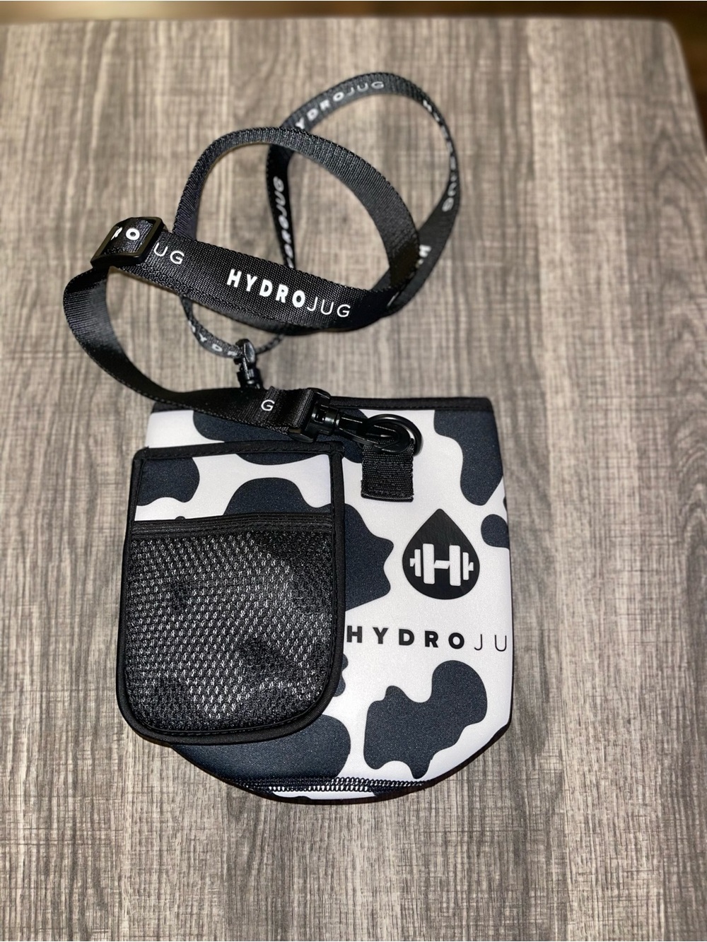 HydroJug Black & White Print Bottle Pouch with Branded Strap